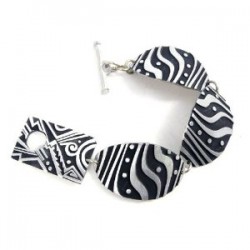 urban fetish bracelet2